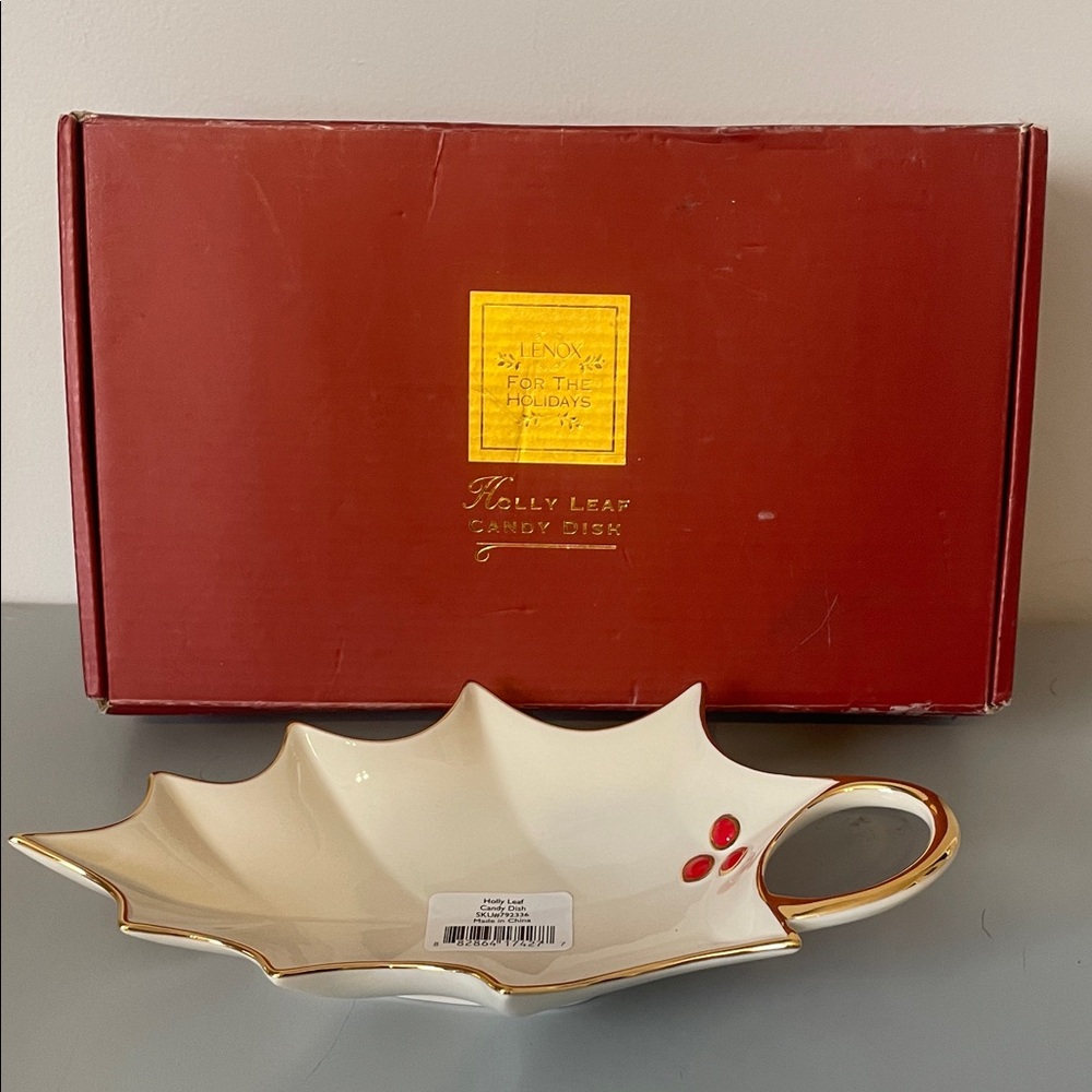 Lenox Cream and Gold Holly Leaf Candy Dish NIB